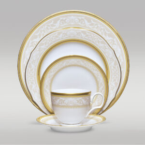 Glendonald Gold 17 Pcs Tea Set