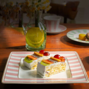 Noritake Square Plate Per Pc Pink